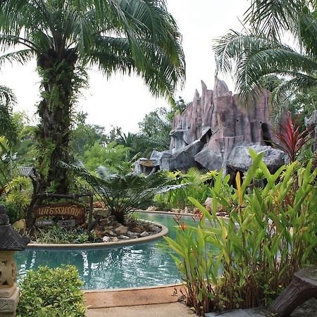 Nattha Waree Hot Spring Resort And Spa Ban Nua Khlong Buitenkant foto