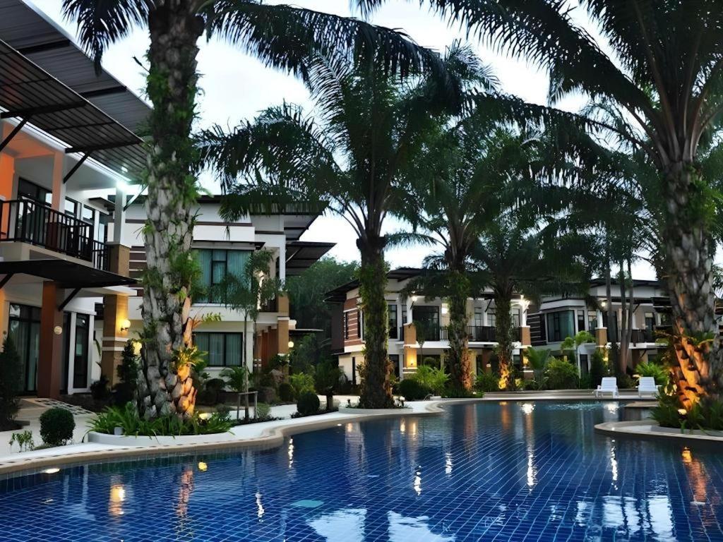 Nattha Waree Hot Spring Resort And Spa Ban Nua Khlong Buitenkant foto
