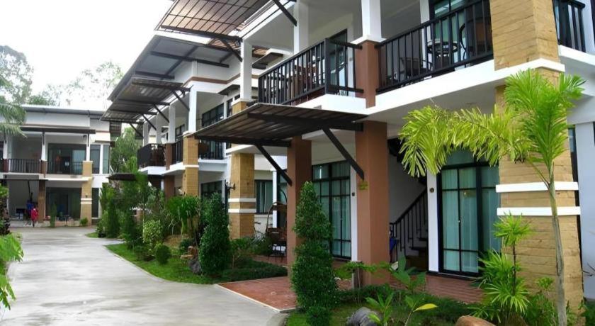 Nattha Waree Hot Spring Resort And Spa Ban Nua Khlong Buitenkant foto