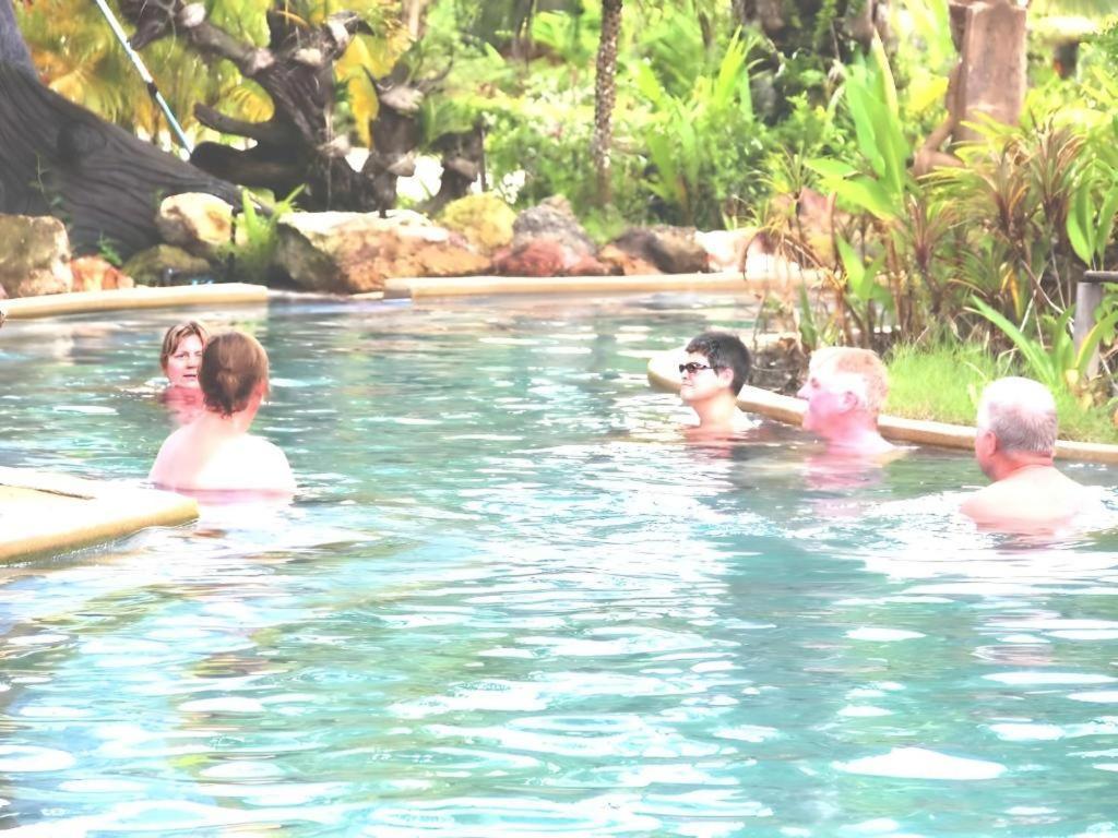 Nattha Waree Hot Spring Resort And Spa Ban Nua Khlong Buitenkant foto