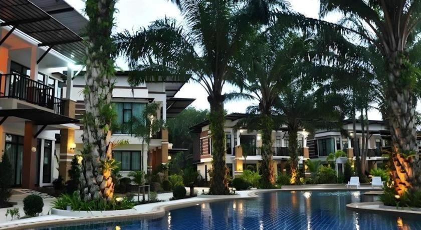 Nattha Waree Hot Spring Resort And Spa Ban Nua Khlong Buitenkant foto