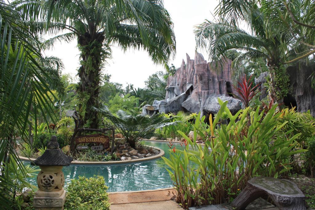 Nattha Waree Hot Spring Resort And Spa Ban Nua Khlong Buitenkant foto